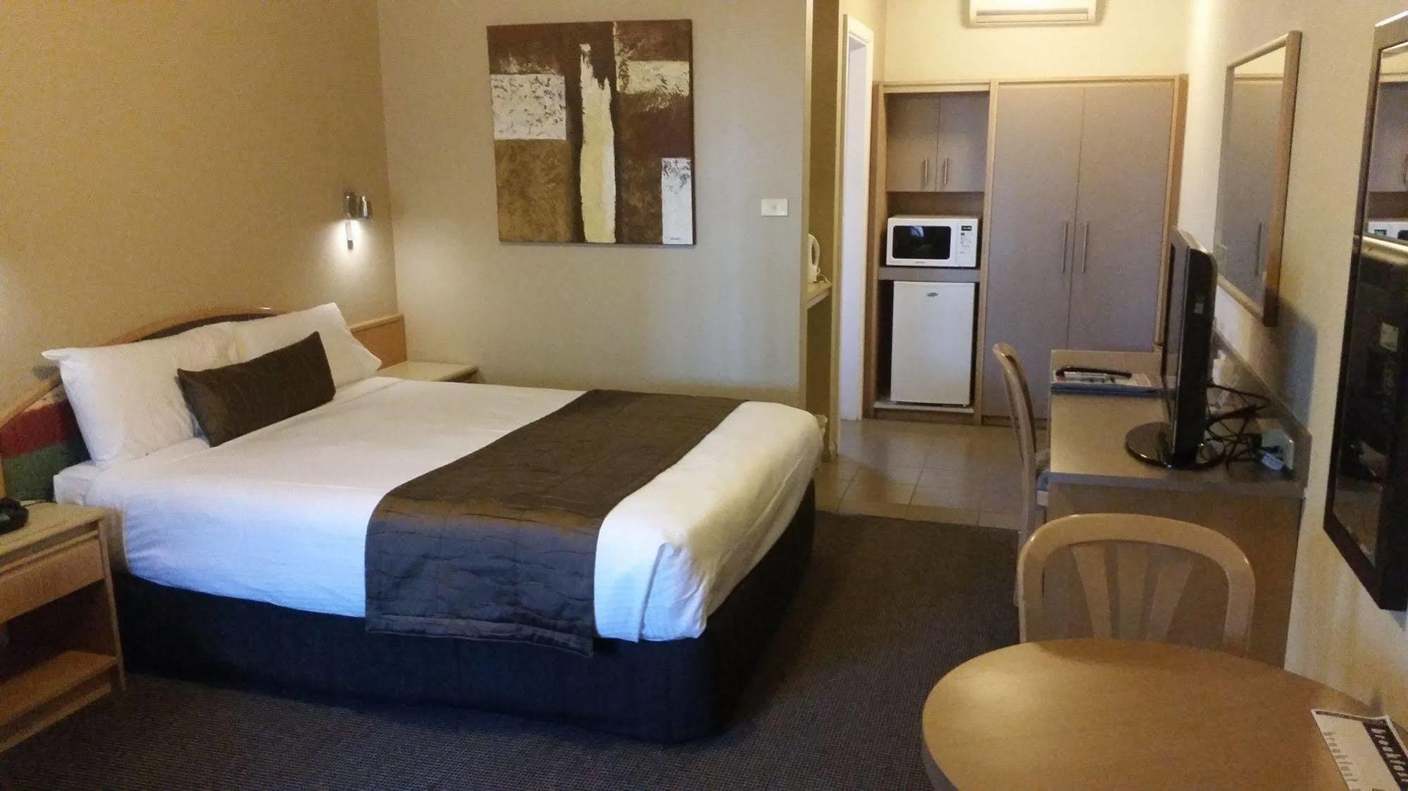 In Town Motor Inn Taree Exteriör bild